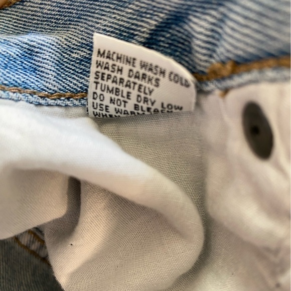 Vintage 90s Bugle Boy Denim Jean Shorts Light Washed Blue WOMENS 29 - Picture 5 of 8